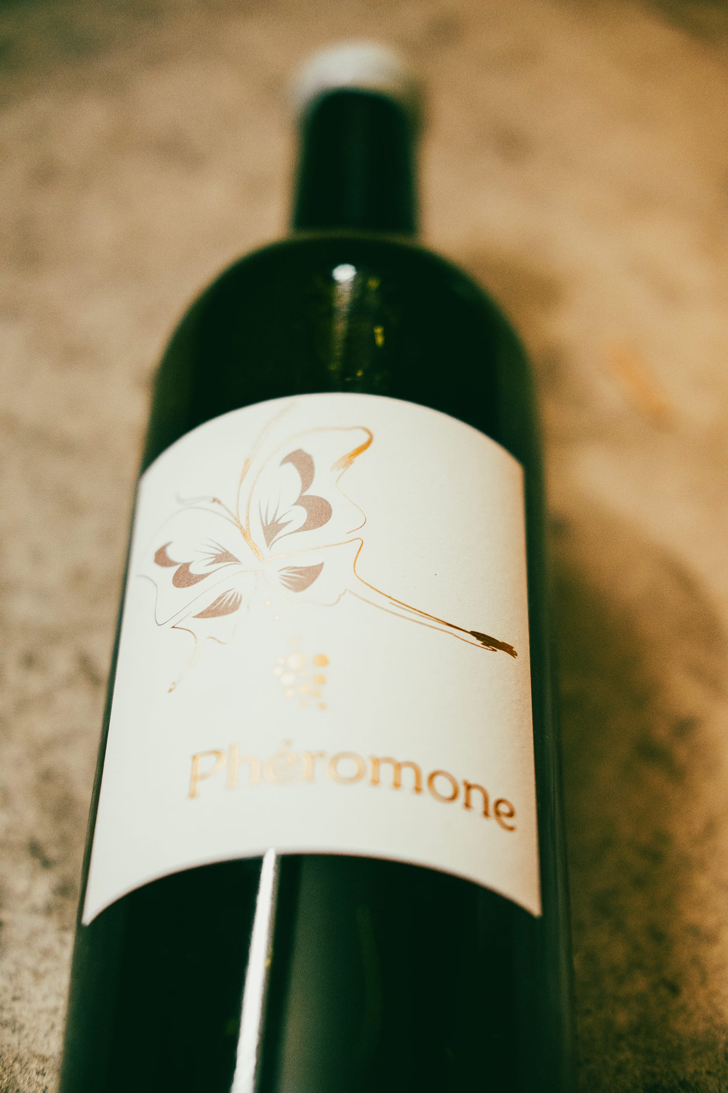 Osamu Uchida - Phéromone blanc